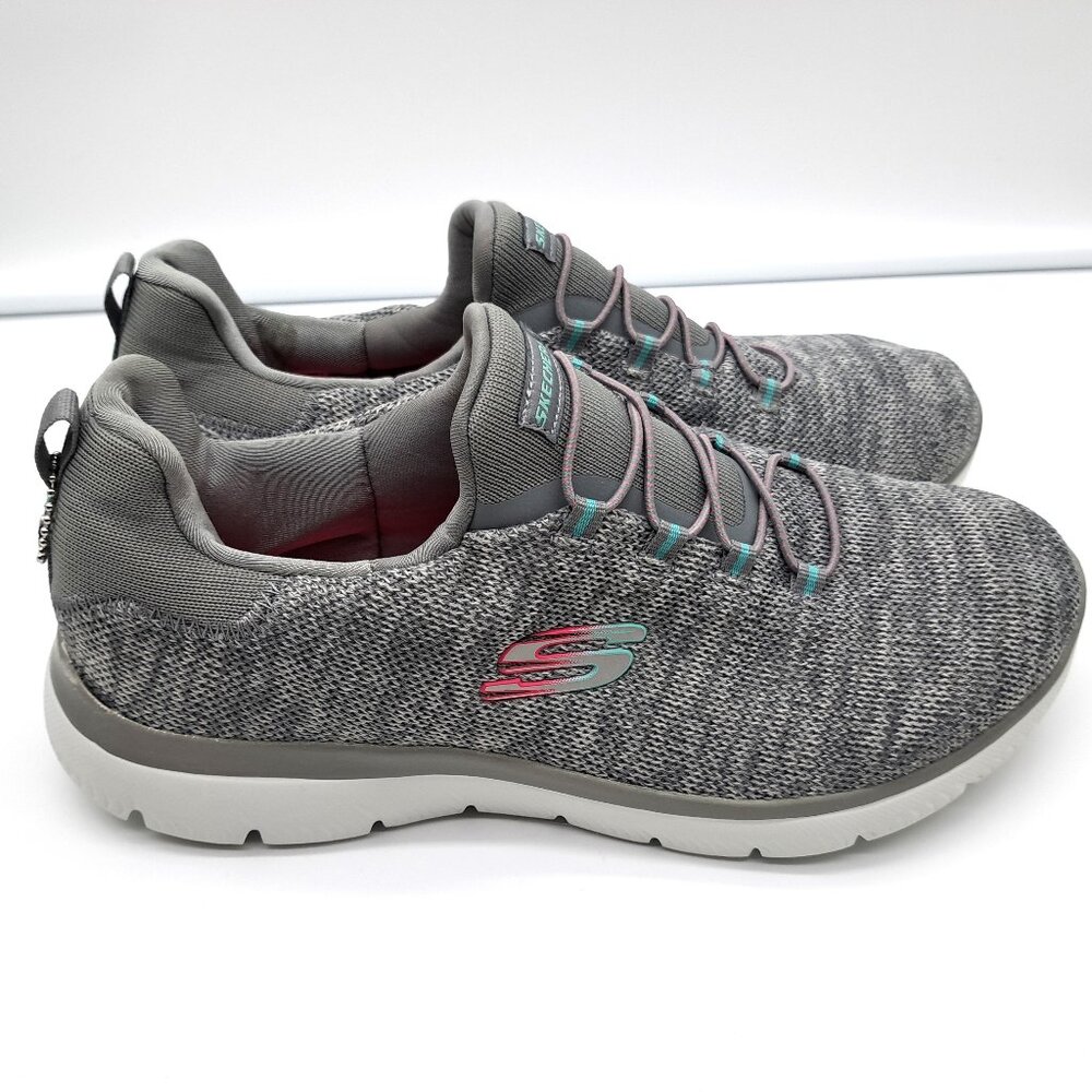 Skechers Womens Summits-flyness Sneaker  -  9.5